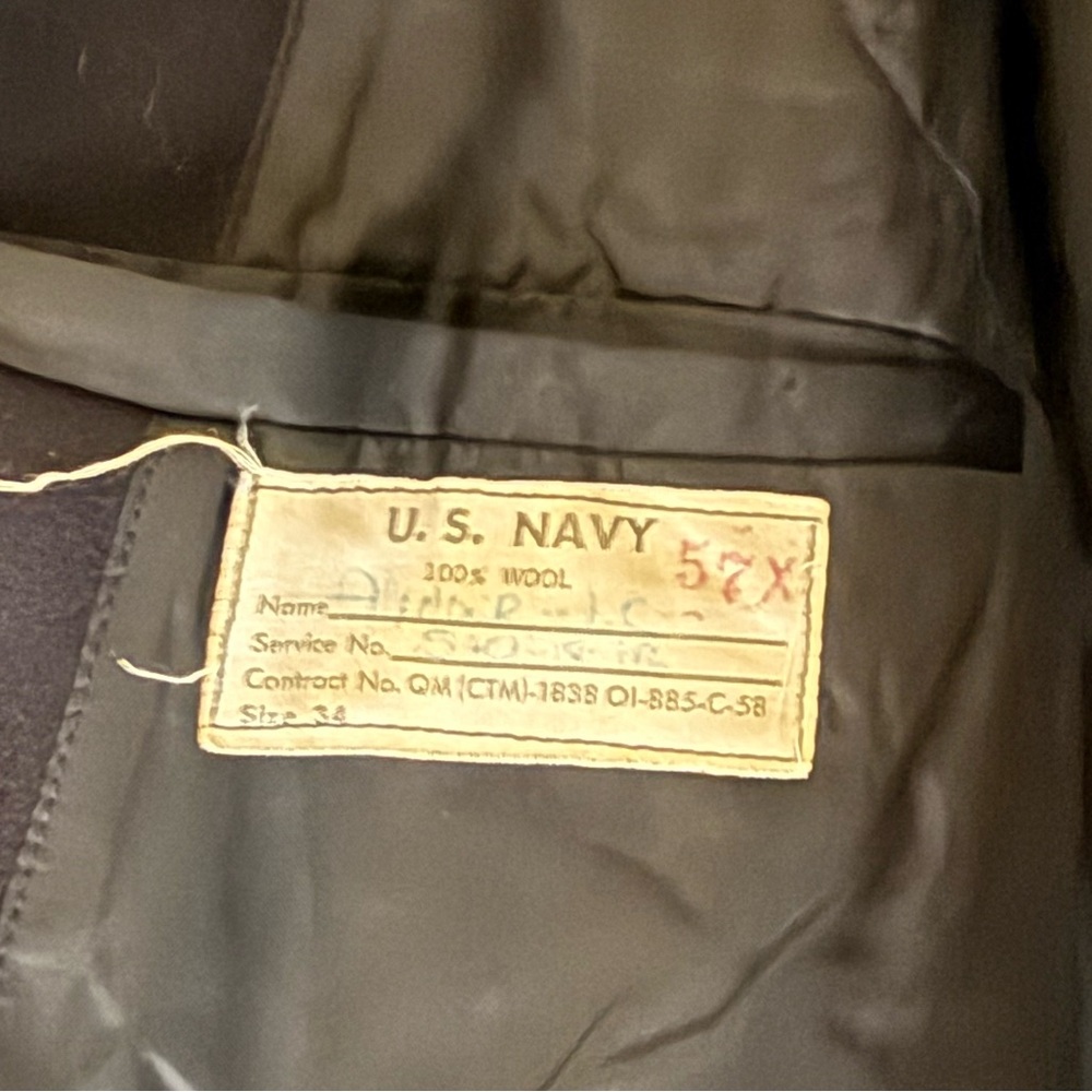 Vintage AUTHENTIC US Navy Peacoat - Picture 4 of 6
